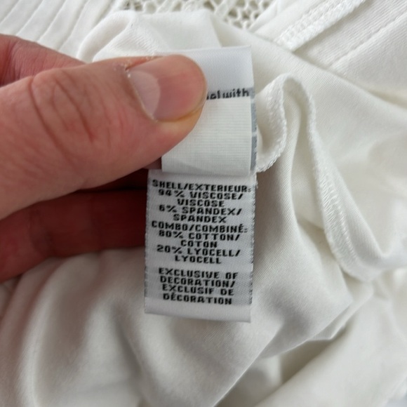 Diane Von Furstenberg Viscose-Blend Sleeveless White Blouse - Picture 10 of 10